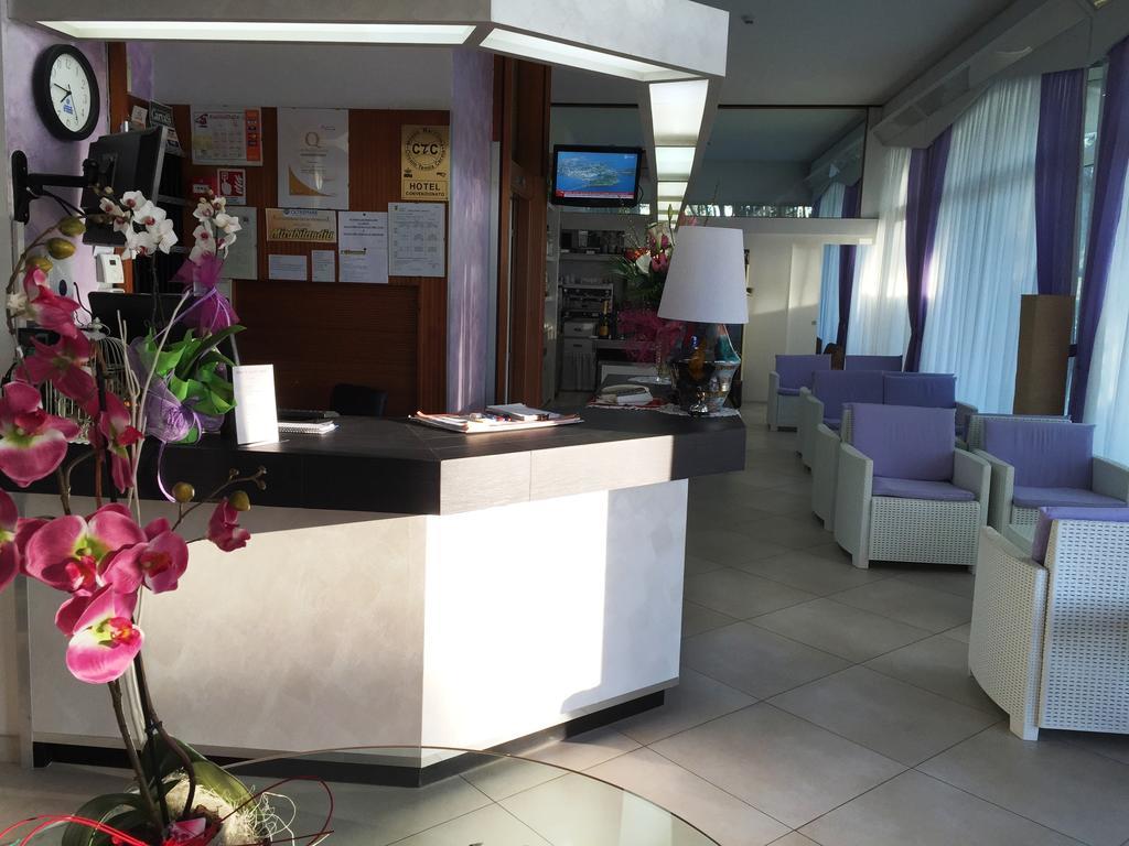 Hotel Sahara Milano Marittima Zewnętrze zdjęcie