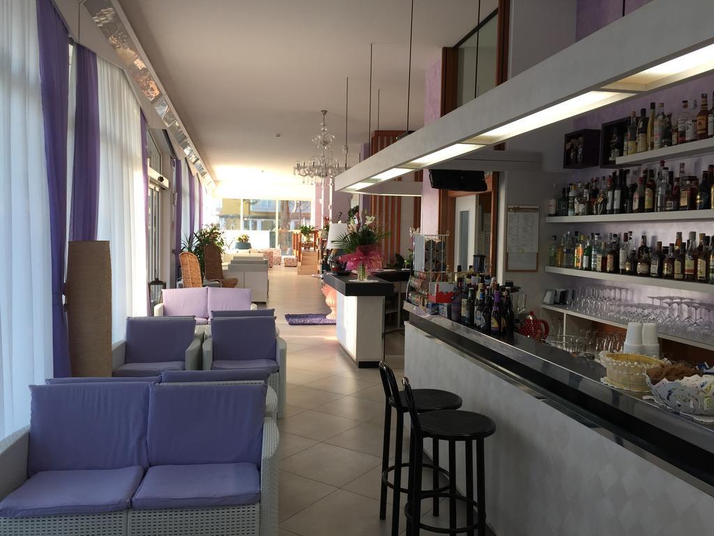 Hotel Sahara Milano Marittima Zewnętrze zdjęcie
