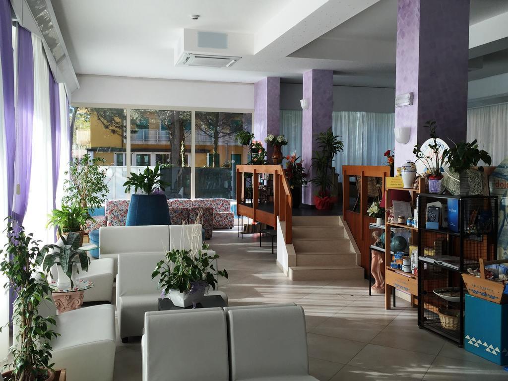 Hotel Sahara Milano Marittima Zewnętrze zdjęcie