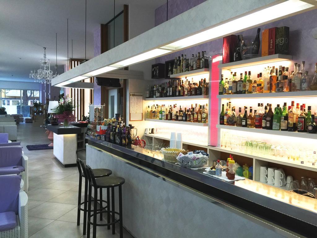 Hotel Sahara Milano Marittima Zewnętrze zdjęcie